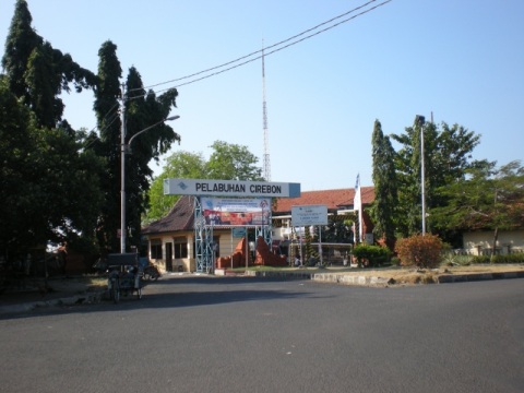 Gerbang Pelabuhan Cirebon