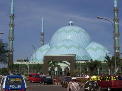 masjid_raya_al-azhom-cirebon